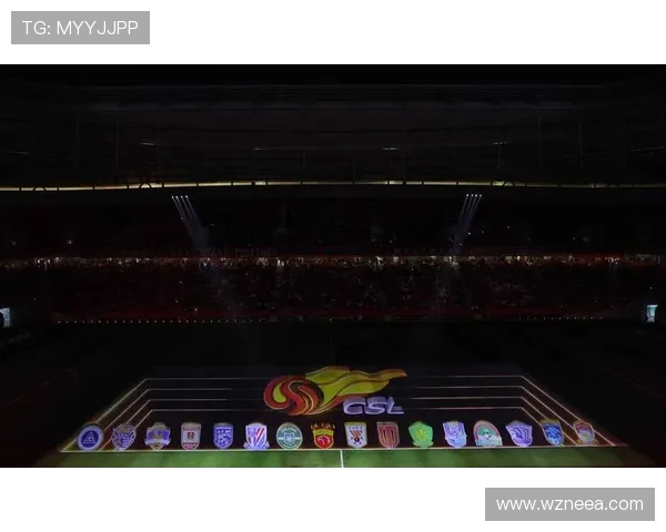 中国足球超级联赛新赛季精彩开局 多支豪强争夺冠军宝座激烈角逐