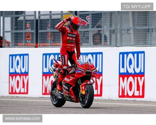 2025 MotoGP赛季即将开启 新车手新挑战引发赛场热议 2025 MotoGP赛季即将开启 新车手新挑战引发赛场热议