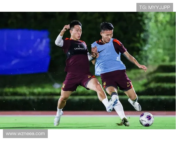 中国足球队迎战世界杯预选赛强敌，目标力争小组出线实现历史突破